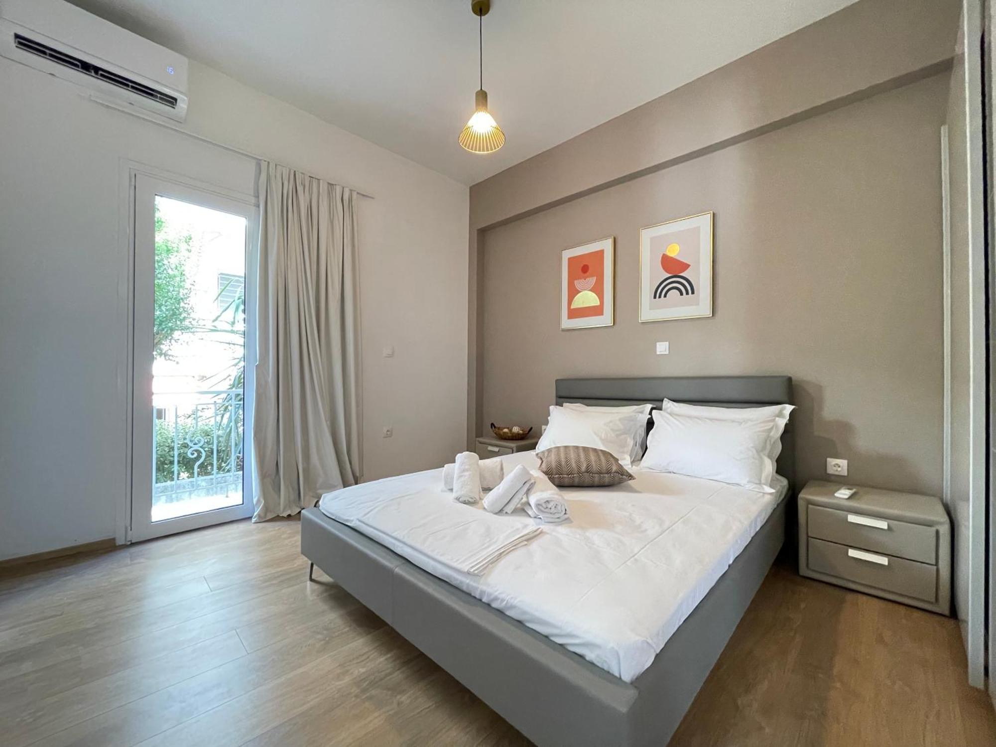 Athenean Bnb Seaside Serenity Steps From The Riviera Εξωτερικό φωτογραφία