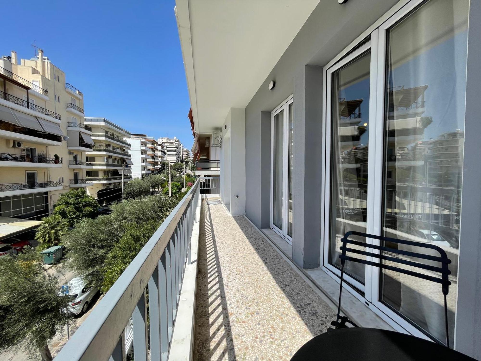 Athenean Bnb Seaside Serenity Steps From The Riviera Εξωτερικό φωτογραφία