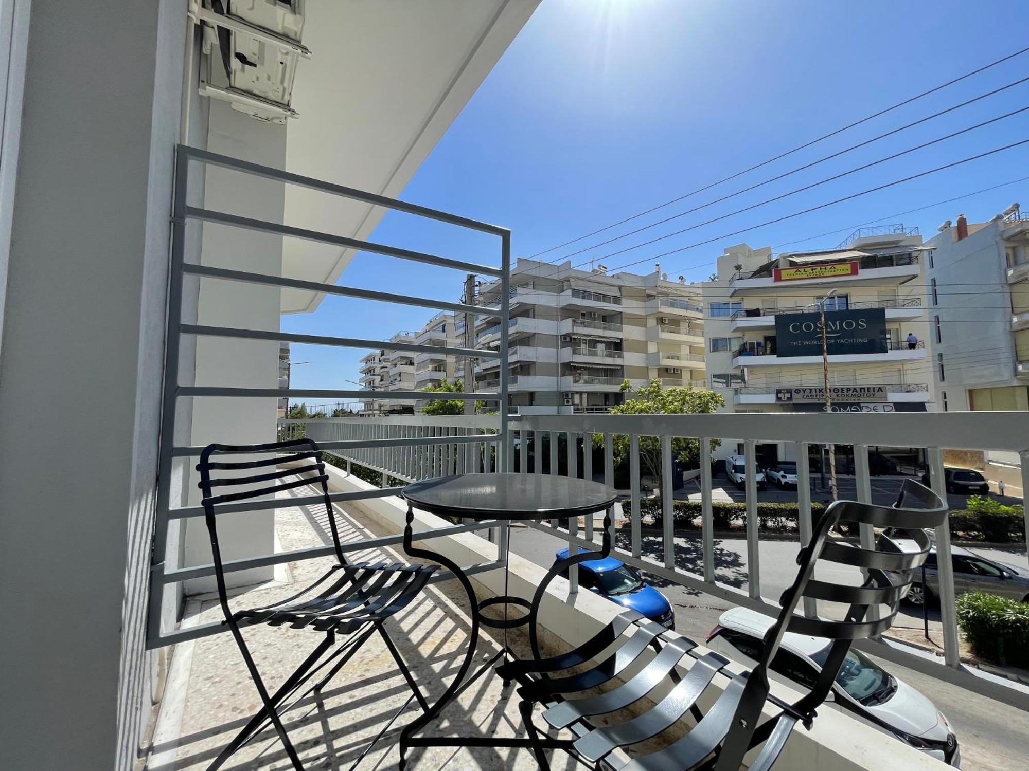 Athenean Bnb Seaside Serenity Steps From The Riviera Εξωτερικό φωτογραφία